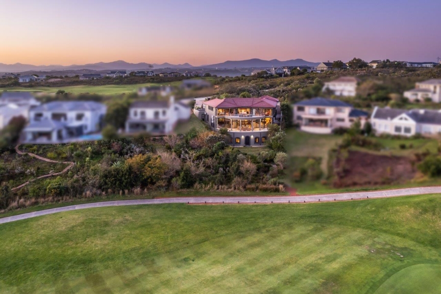 5 Bedroom Property for Sale in Pezula Golf Estate Western Cape